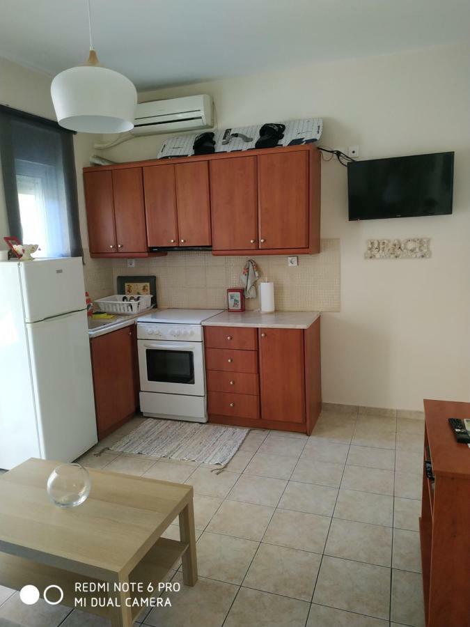 Ourania'S Apartments Kaména Voúrla Eksteriør bilde