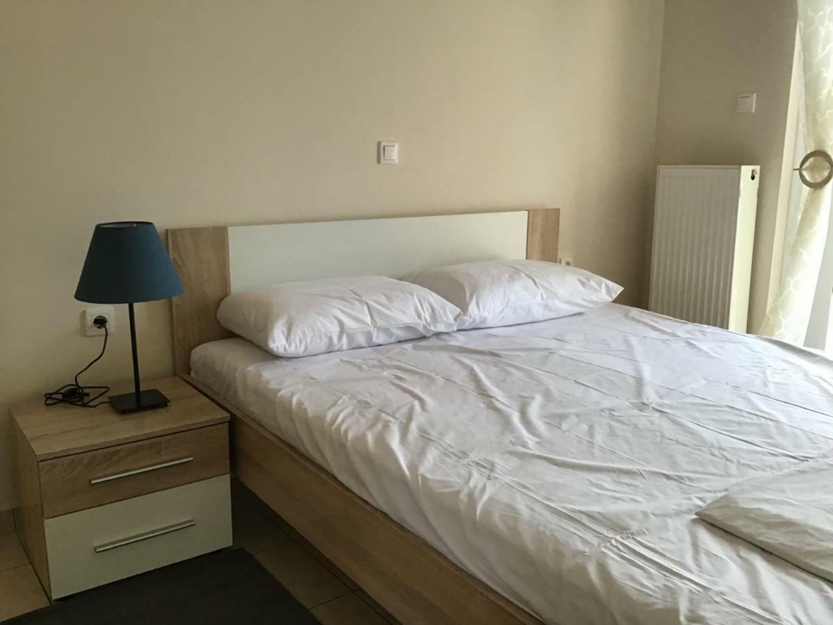 Ourania'S Apartments Kaména Voúrla Eksteriør bilde