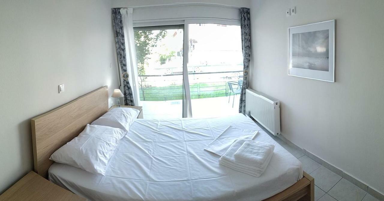 Ourania'S Apartments Kaména Voúrla Eksteriør bilde